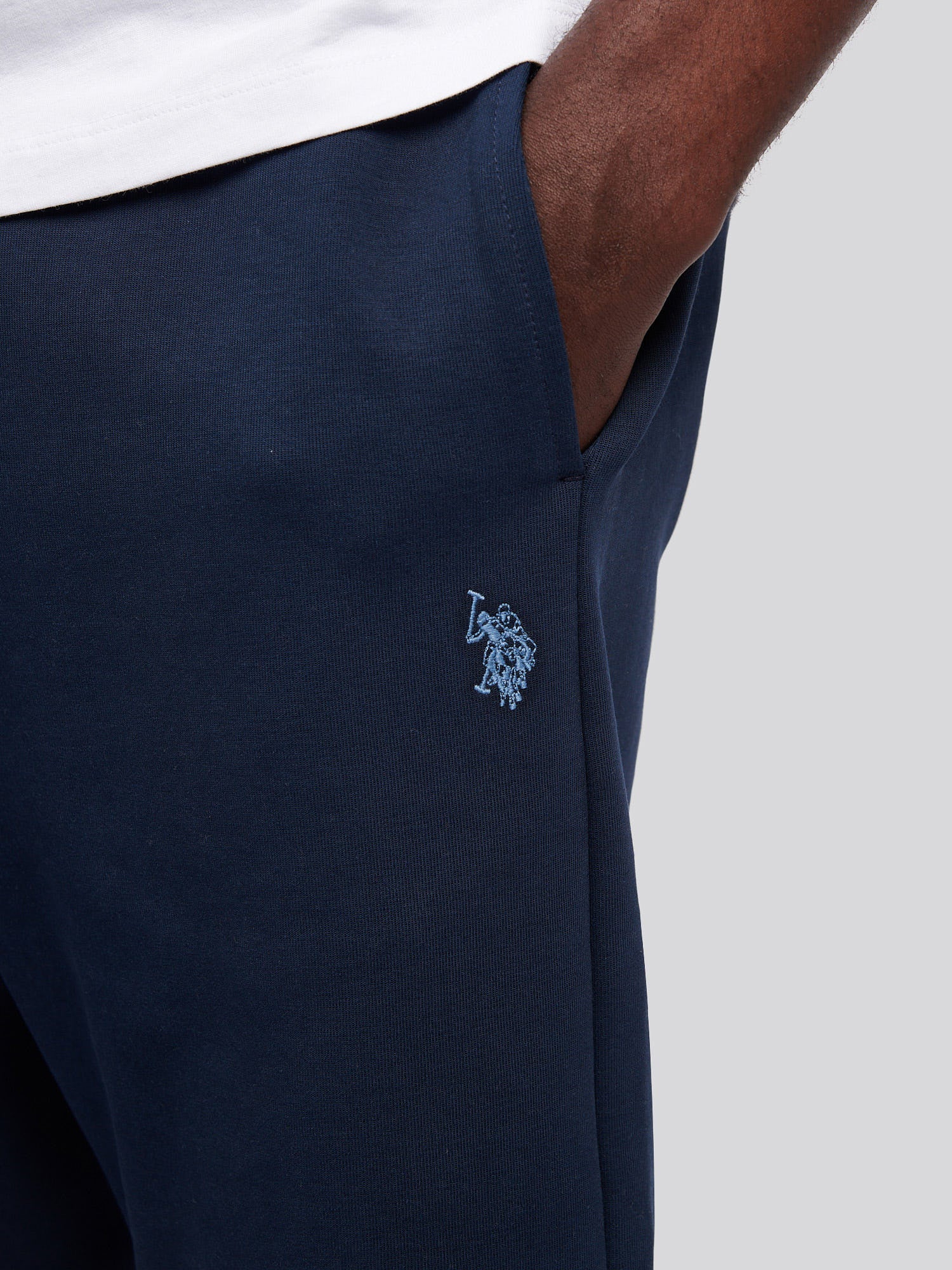 Mens Smart Interlock Short in Dark Sapphire Navy / Moonlight Blue DHM