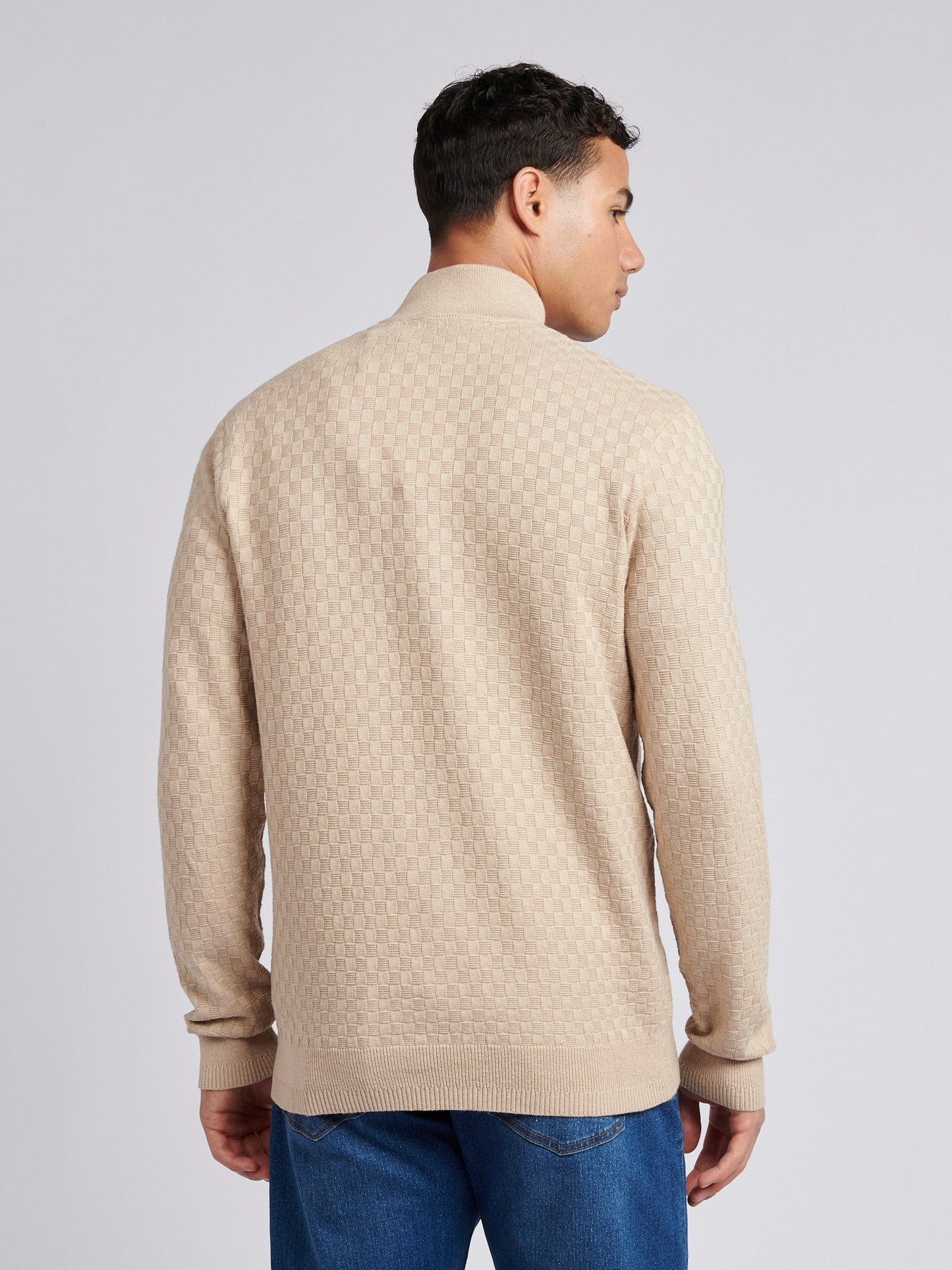 Mens Checkerboard Funnel Neck 1/4 Zip Knit in Doeskin