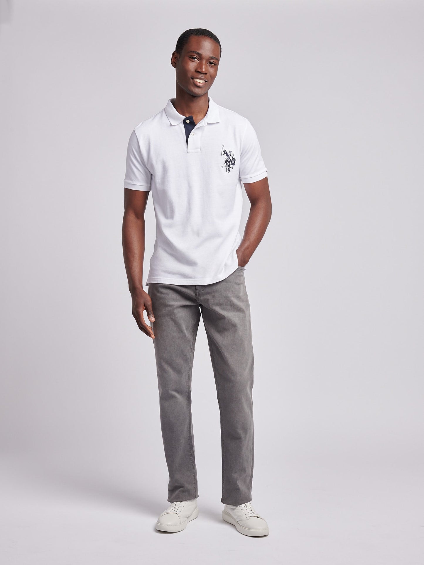Mens Large Player Pique Polo Shirt in White / Dark Sapphire Navy DHM