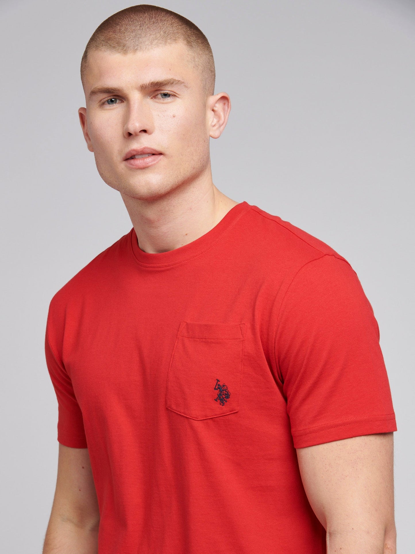 Mens Double Horsemen Pocket T-Shirt in Haute Red