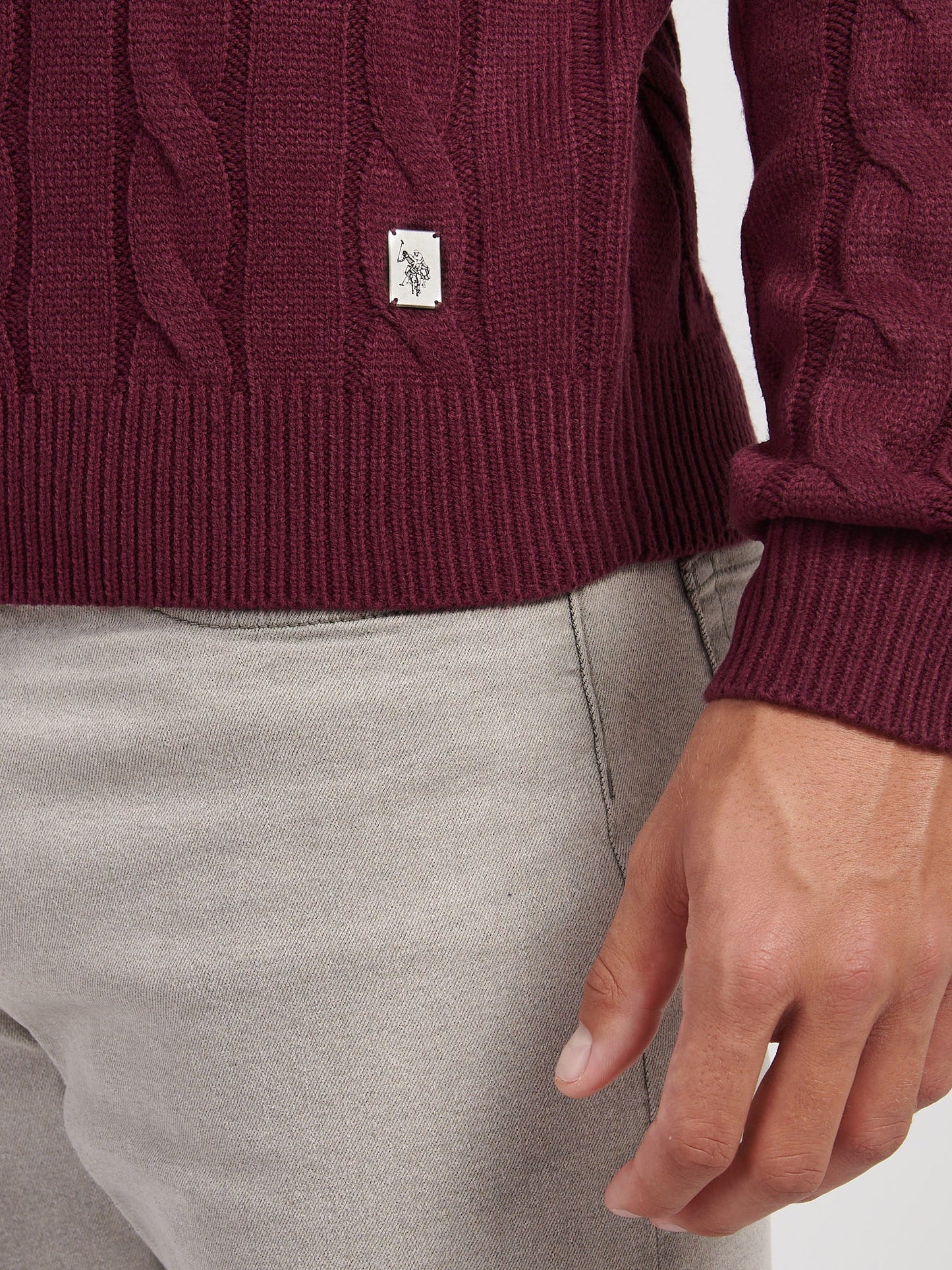 Mens Cable Knit Crew in Grape Wine