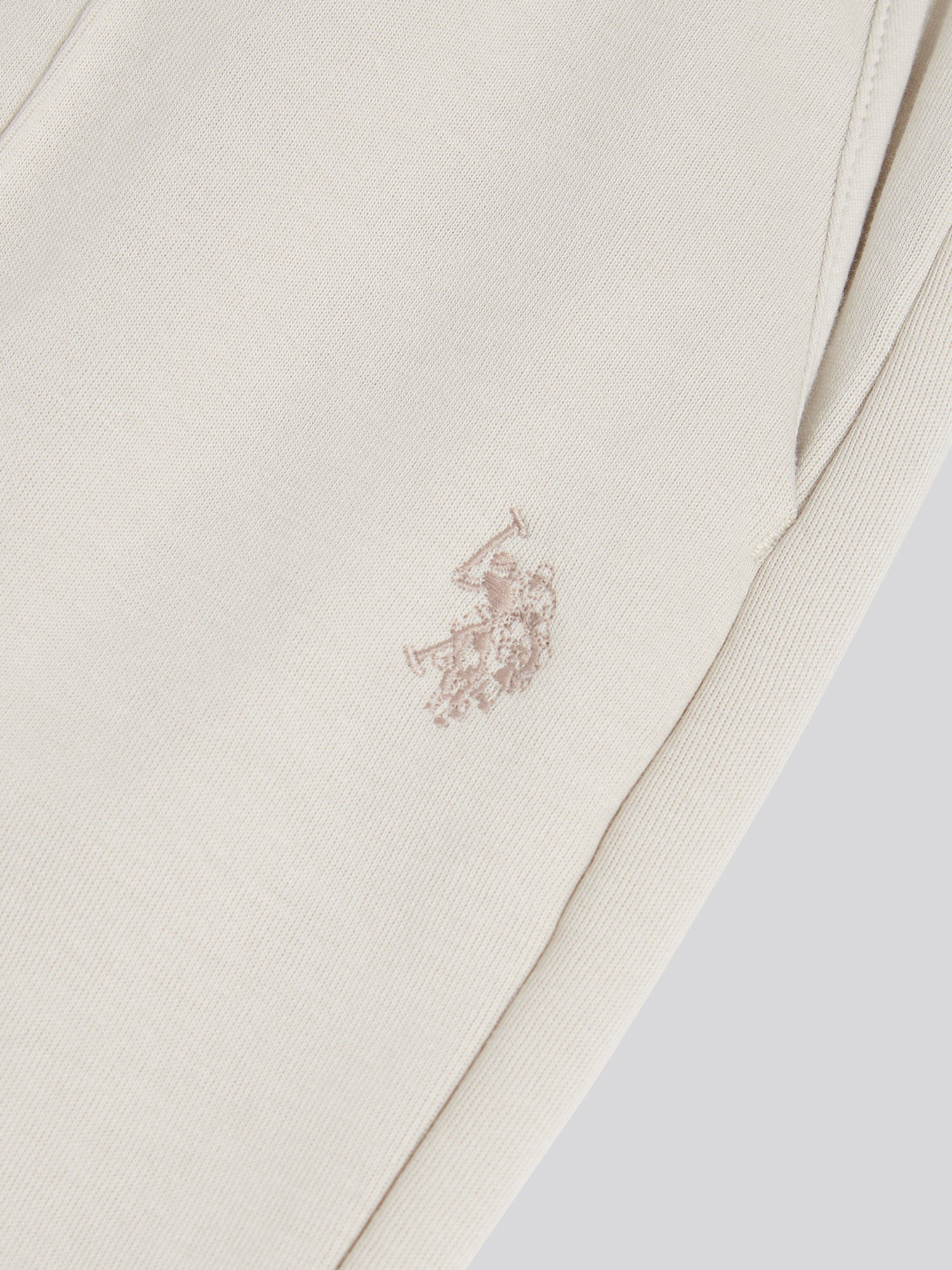 Mens Interlock Pintuck Joggers Beige