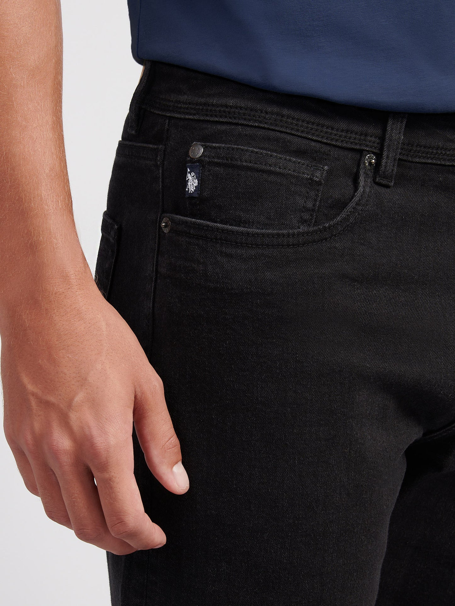 Mens Straight Fit Jean Black Wash