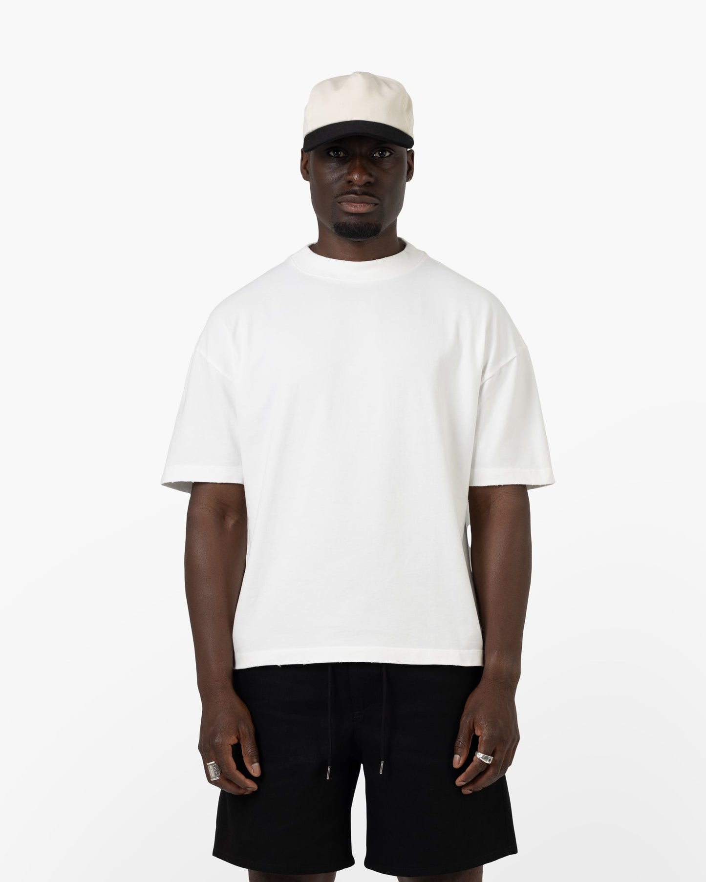 TEE 002 - White