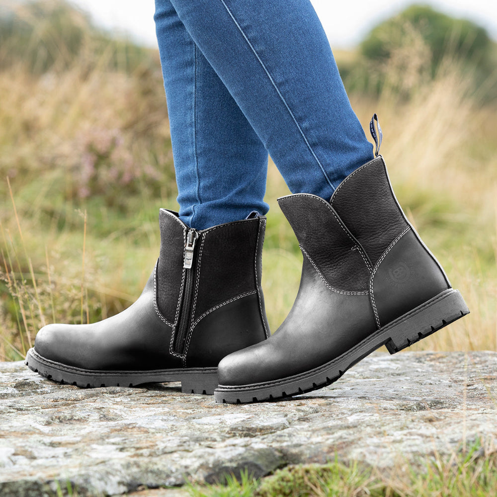 Quebec Waterproof Zip Up Ankle Boots - Black