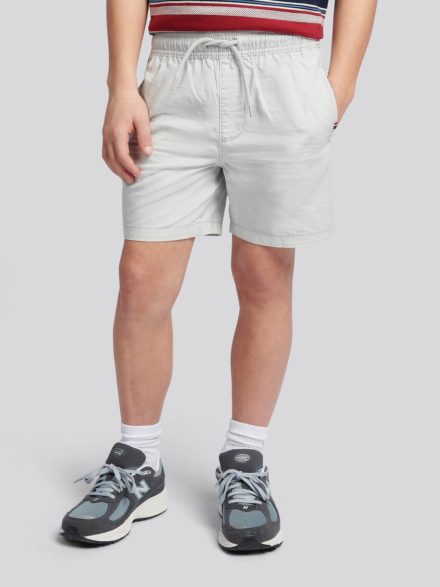 Boys Cotton Linen Deck Short in Northern Droplet