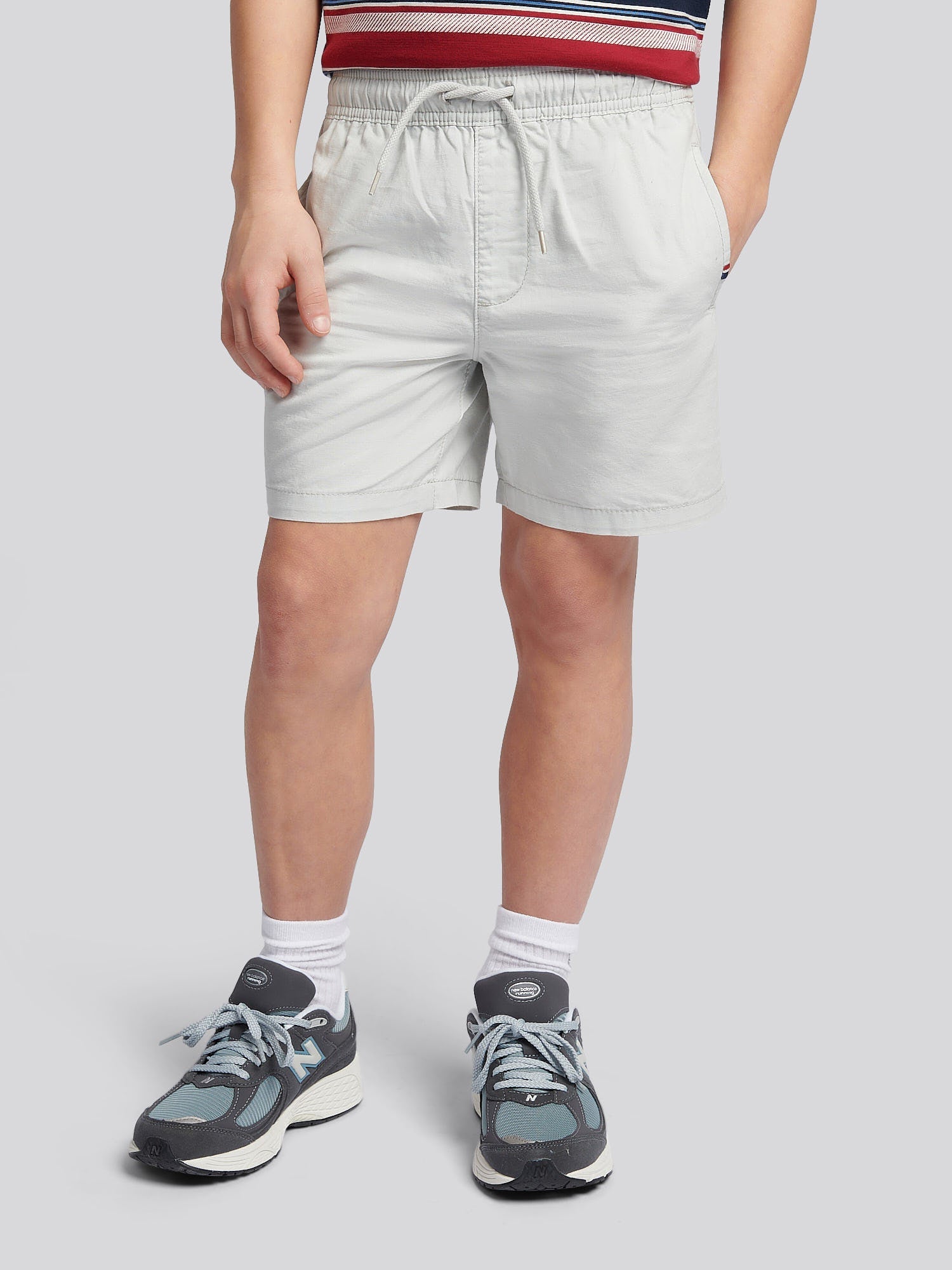 Boys Cotton Linen Deck Short in Northern Droplet
