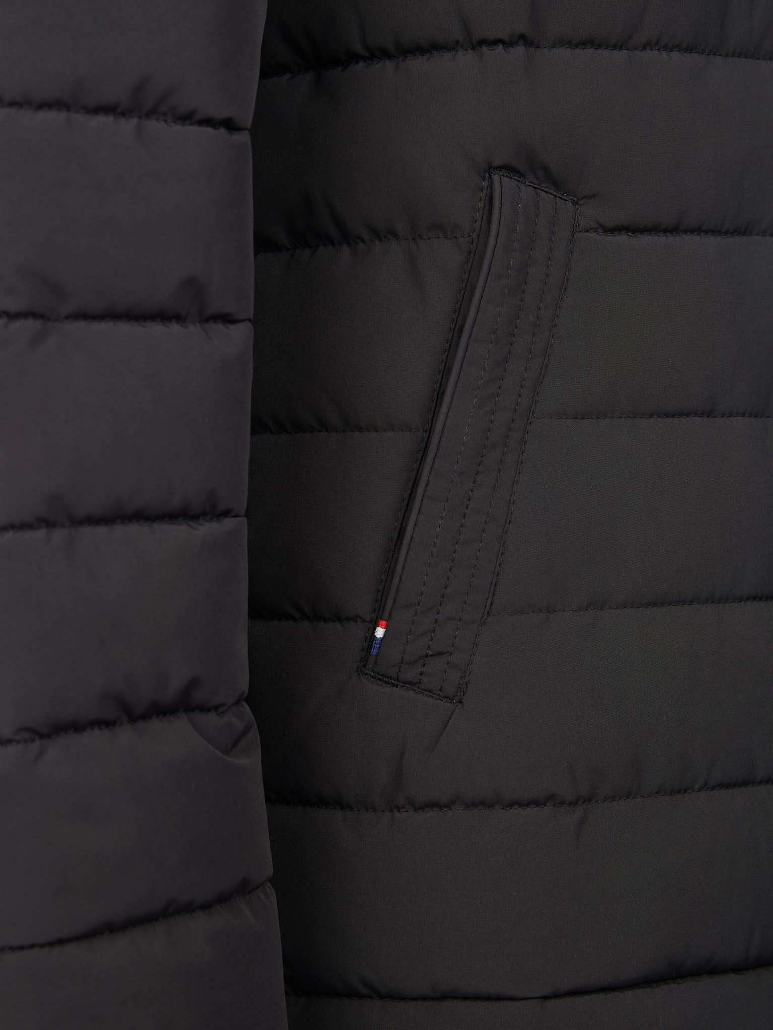 Boys Lightweight Quilt Hooded Puffer Jacket in Black