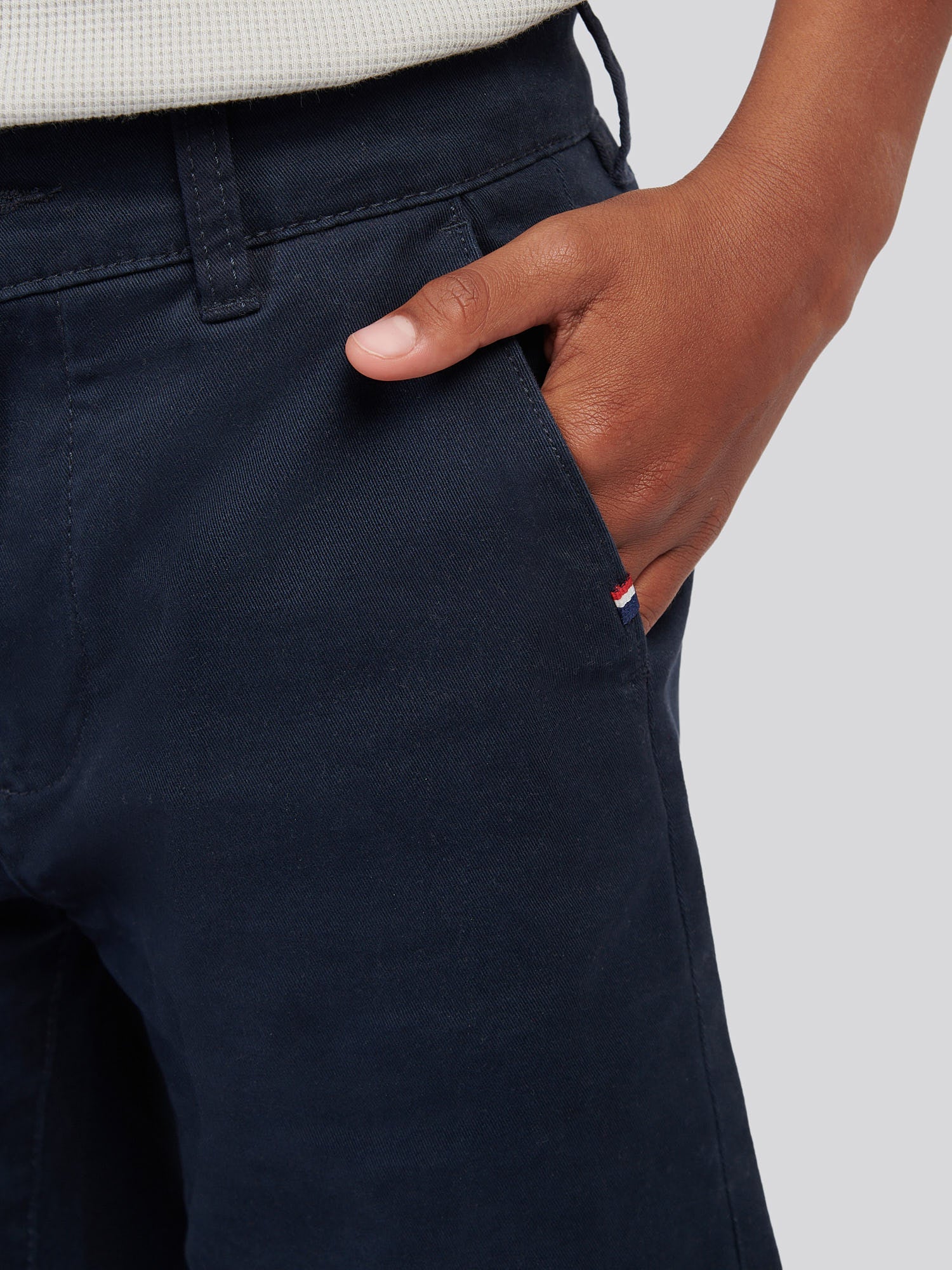 Boys Classic Chino Short Dark Sapphire Navy / Haute Red DHM