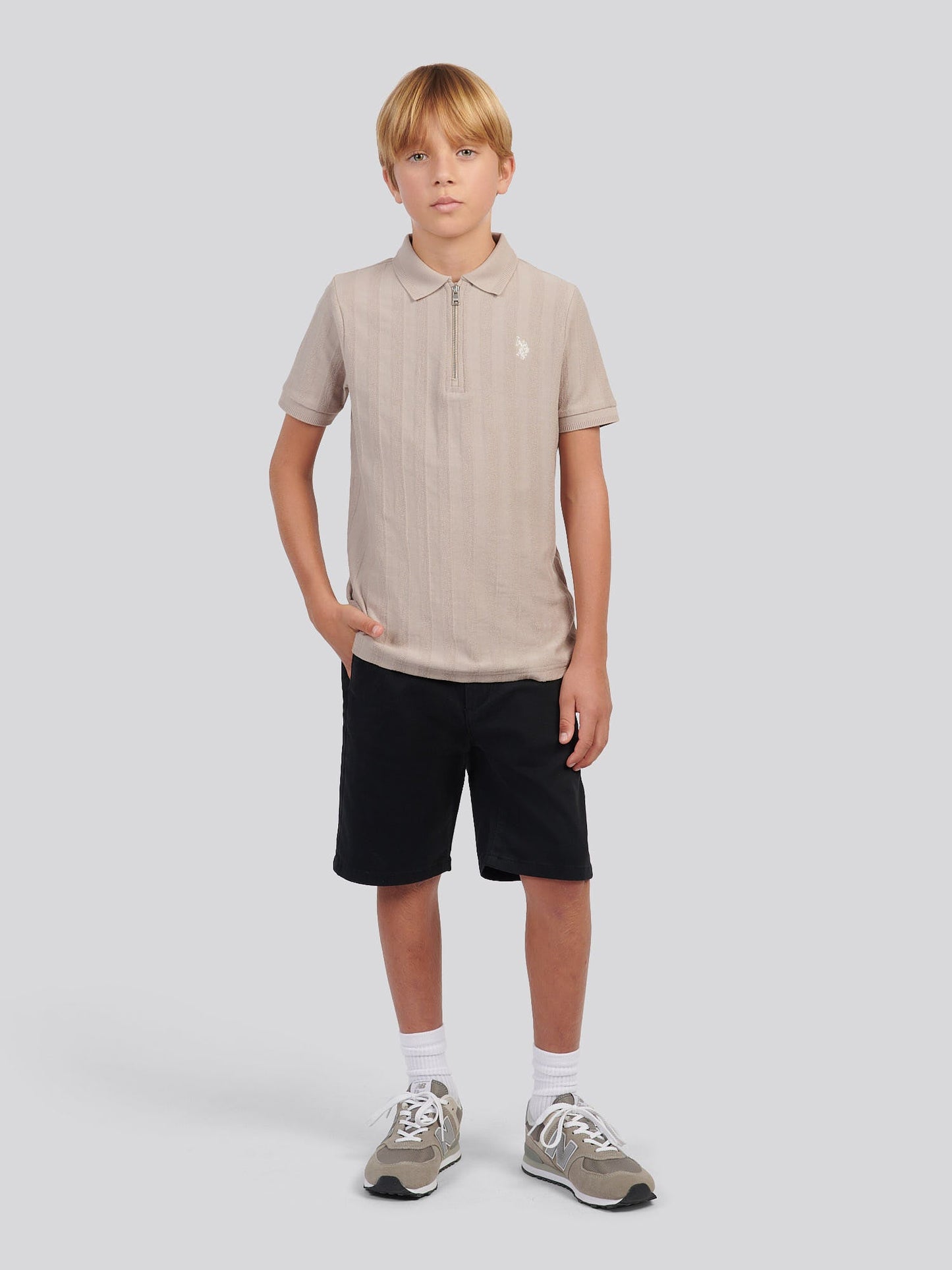 Boys Classic Chino Short Black Bright White DHM