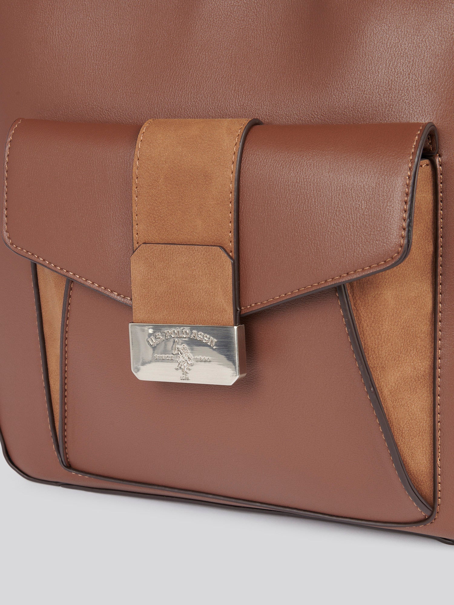 U.S. Polo Assn. Womens Romantic Hobo Bag in Brown