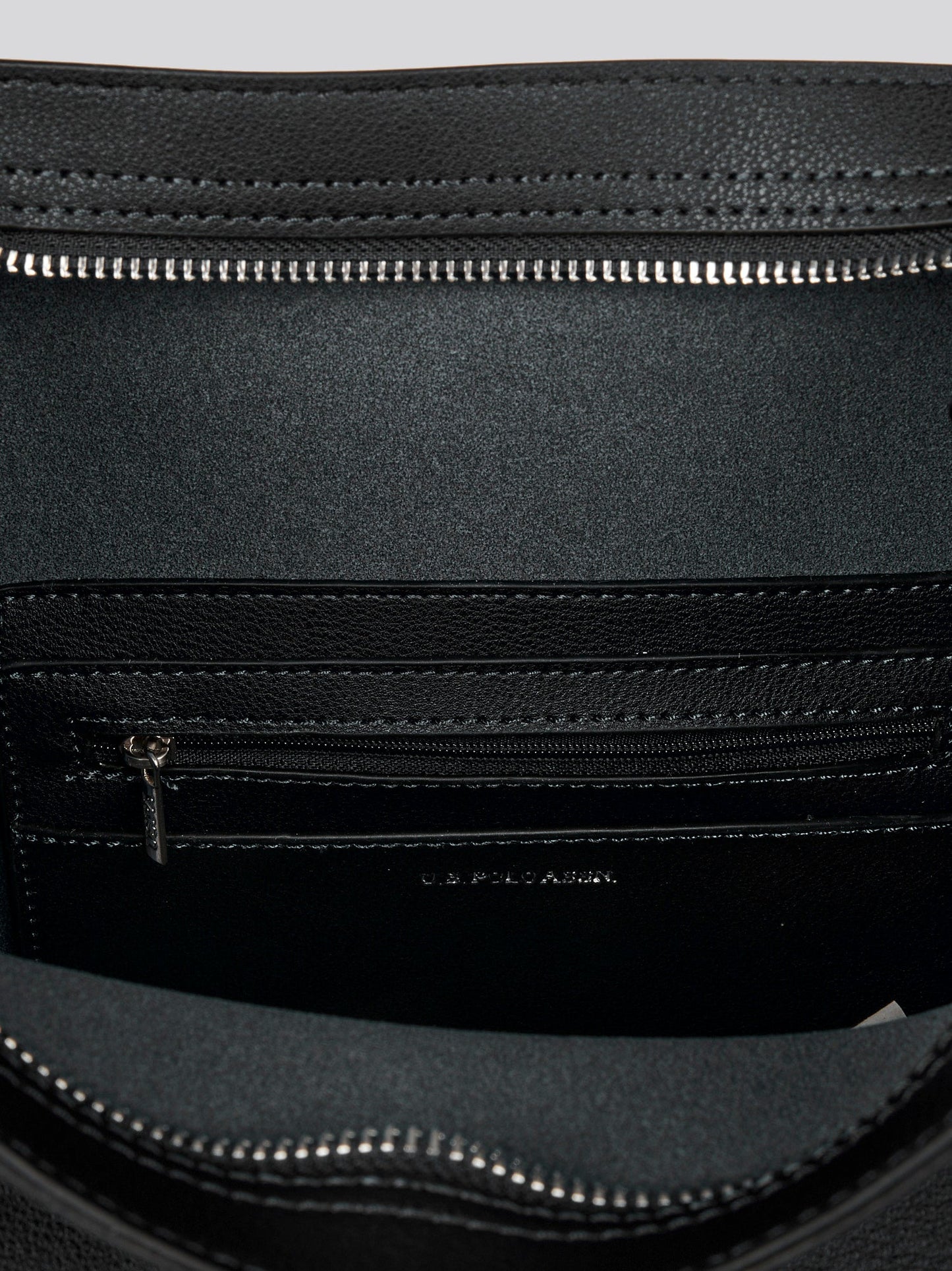 U.S. Polo Assn. Womens Retro Hobo Bag in Black