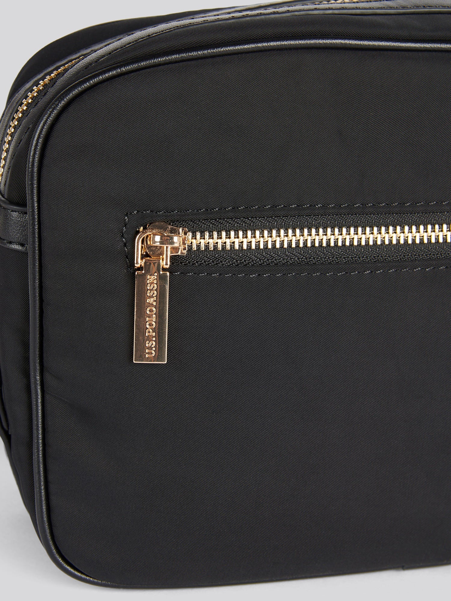 U.S. Polo Assn. Womens Houston Crossbody Bag Black