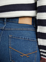 Womens Sculpture Skinny Fit in Mid Wash