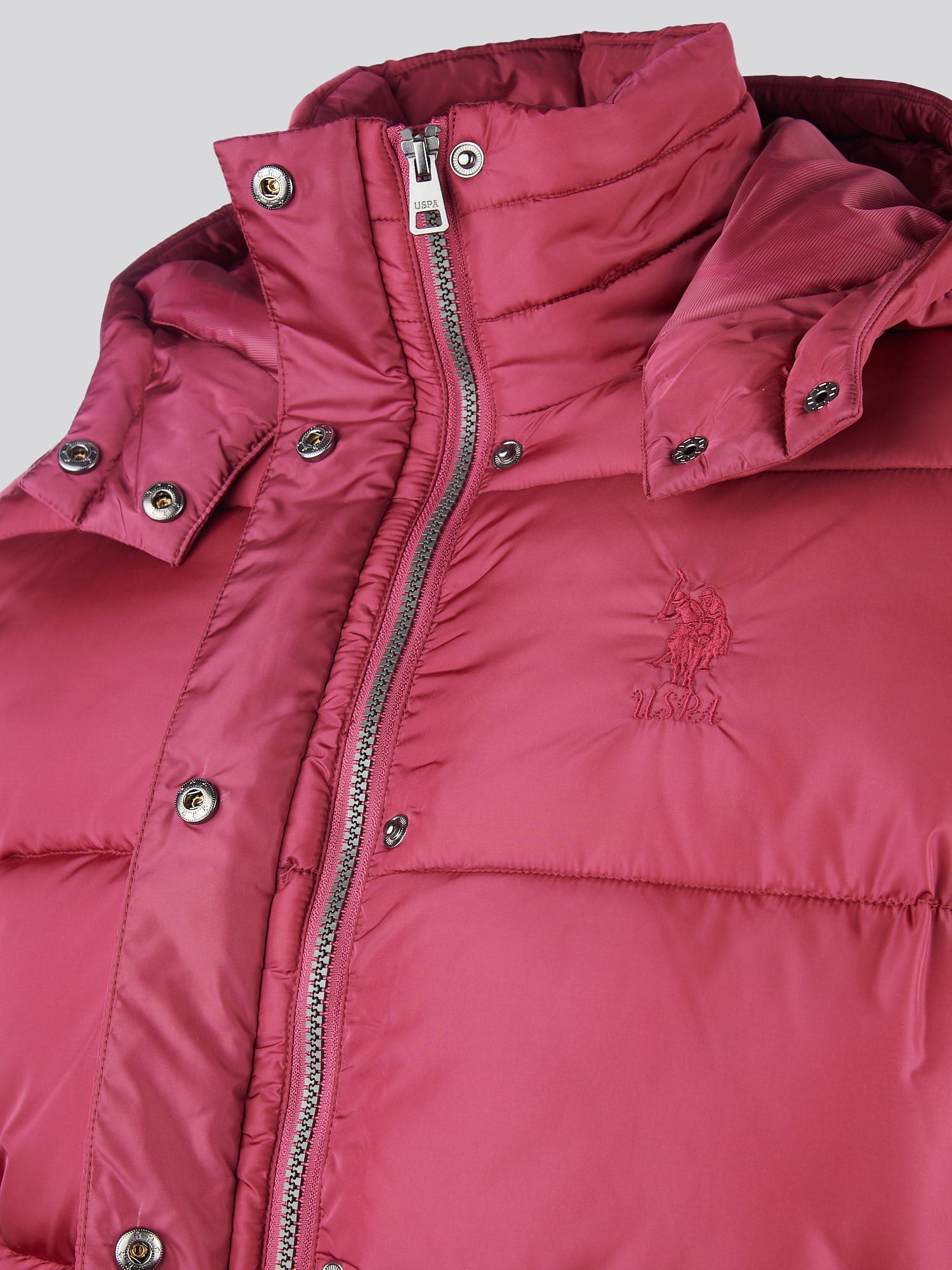 Womens Sateen Puffer Jacket in Beaujolais