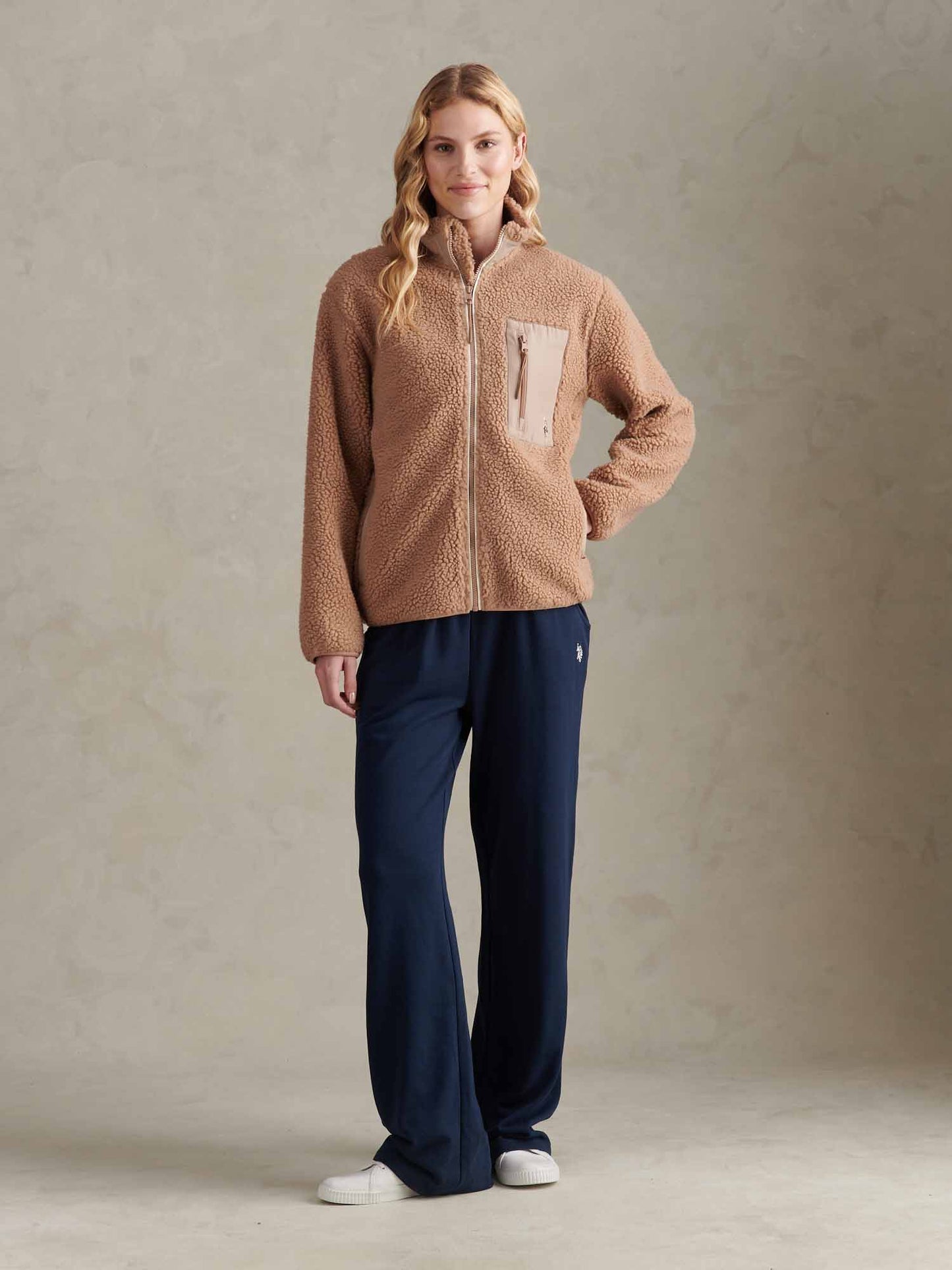 Womens Double Horsemen Borg Zip Funnel in Natural