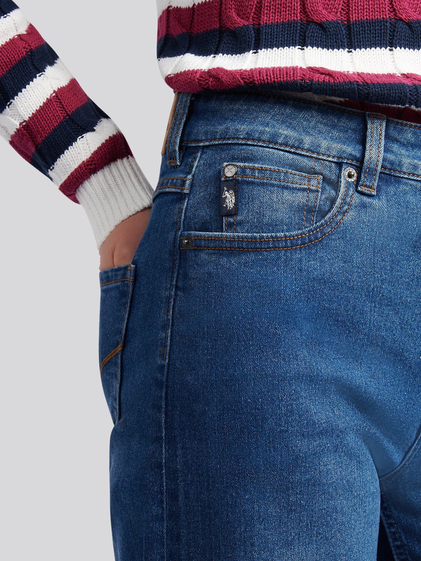 Womens Wide Fit Jean Mid Wash