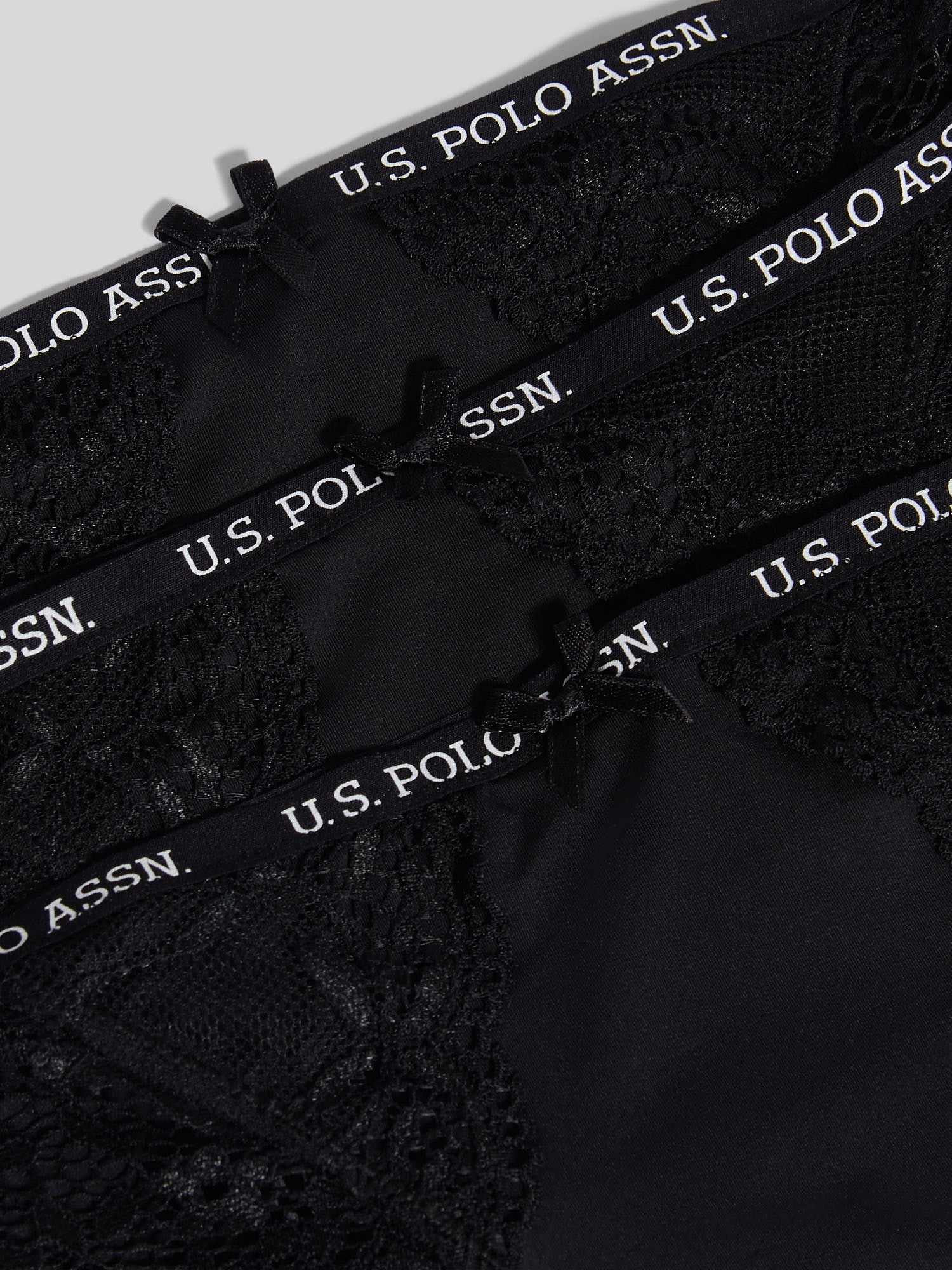 Womens 3 Pack Picot Trim & Lace Mix Bikini Brief in Black