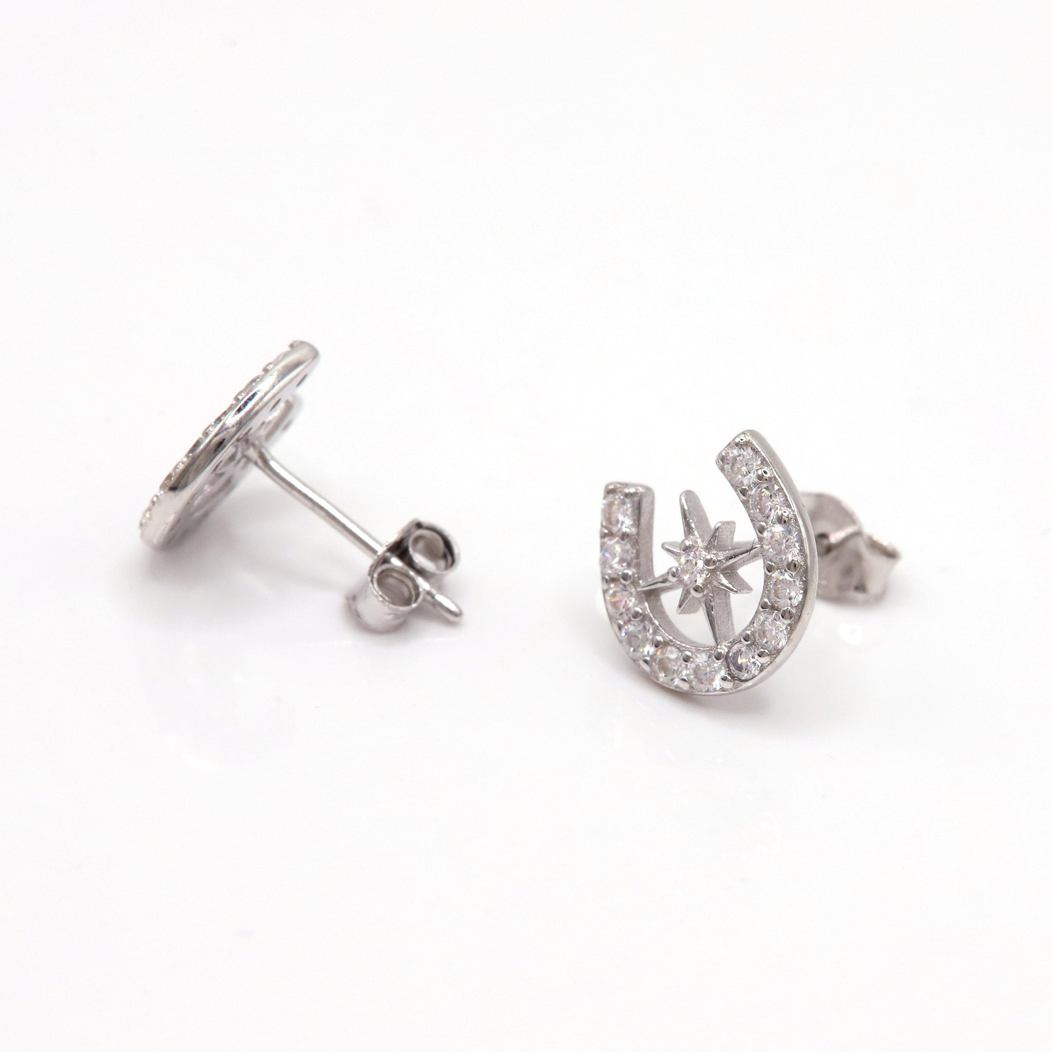 Zada Horseshoe Star Stud Earrings | Silver