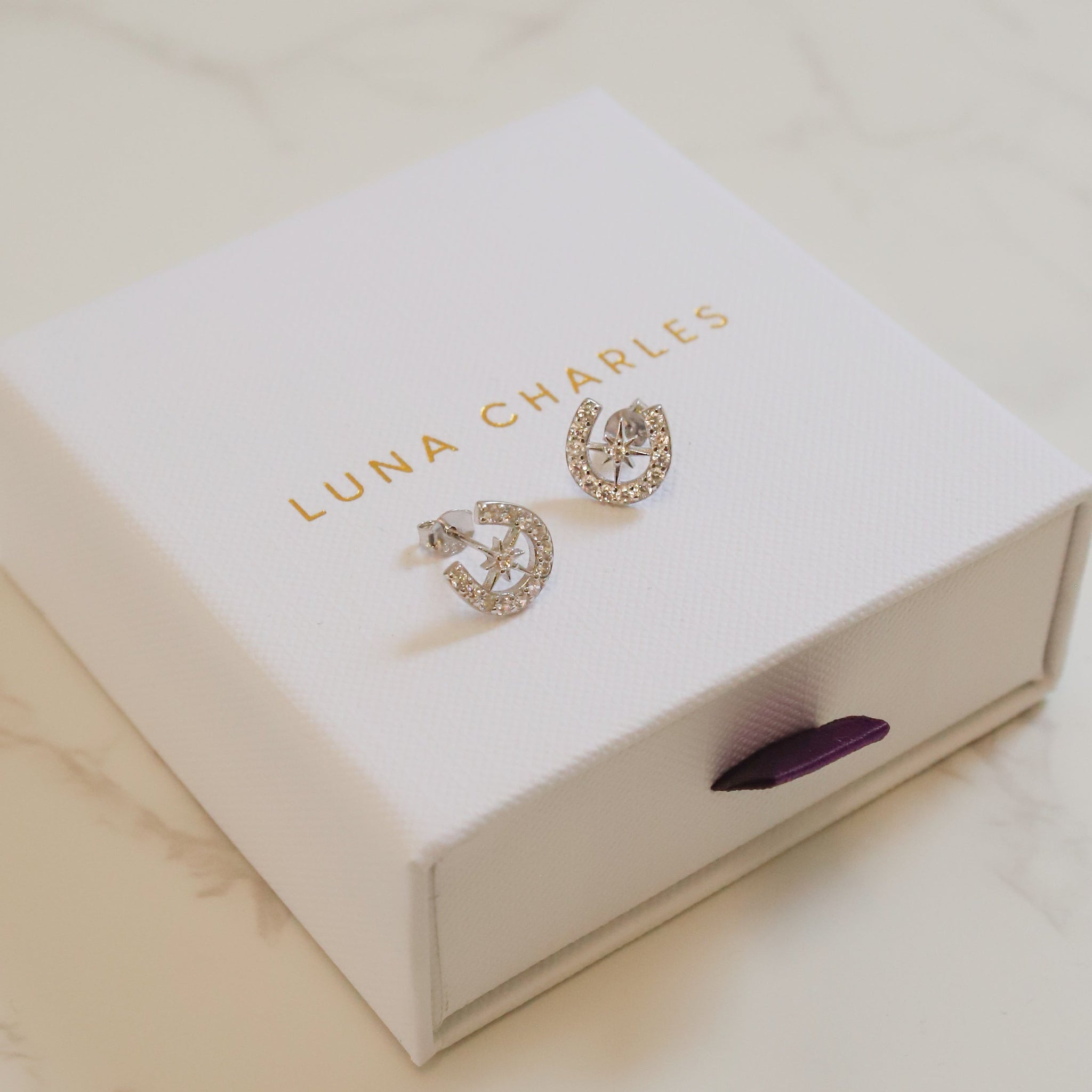 Zada Horseshoe Star Stud Earrings | Silver