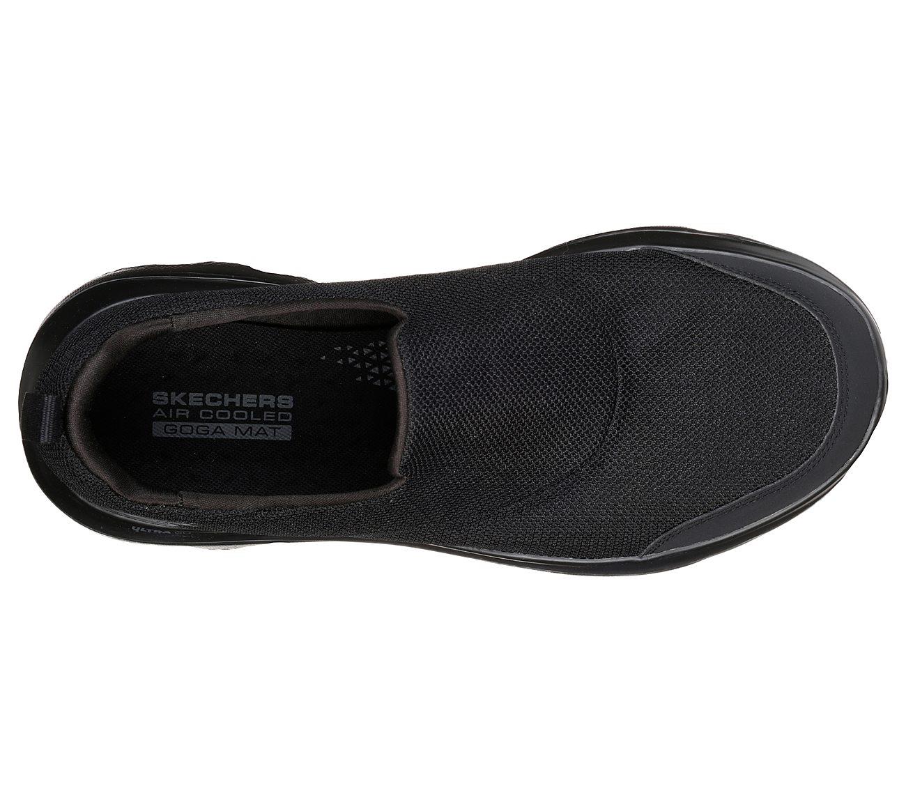 SKECHERS Men's GoWalk Evolution Ultra-Rapids in Black