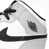 Air Jordan 1 Mid 'Smoke Grey'