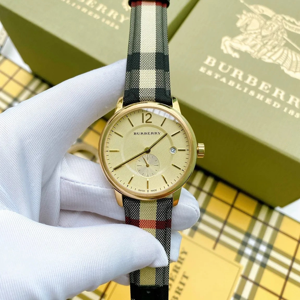 Burberry Men’s Watch Leather Multicolour Strap With Gold Dial And Gold Case BU10001 The City