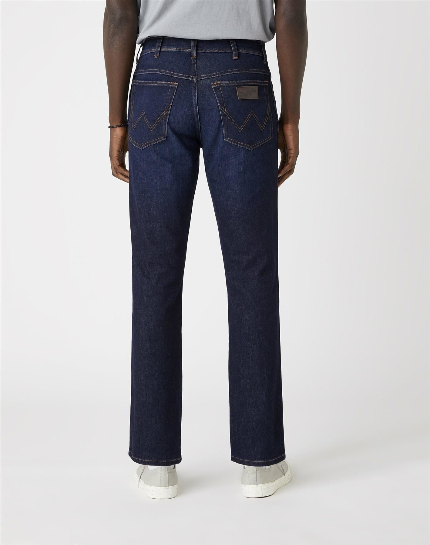 Wrangler Men's Lucky Star Texas Stretch Slim Jeans (W12SAO990) in Indigo Blue Waist 32 to 46