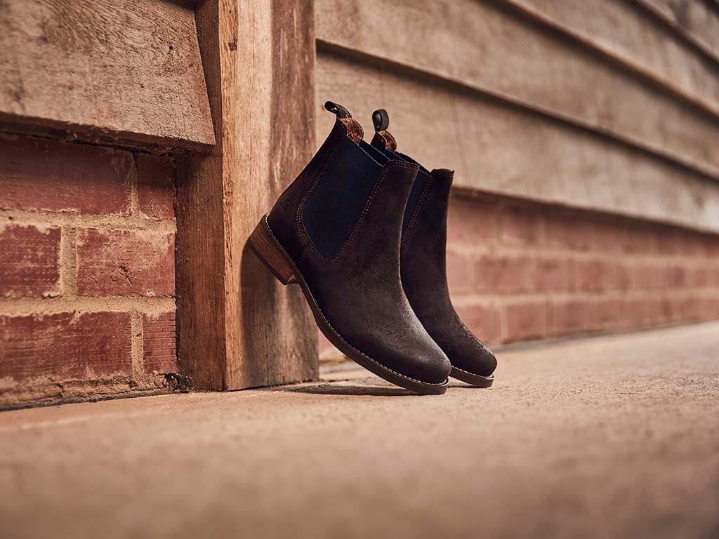 Chatham Women's Arlington Premium Suede Chelsea Boots in 3 Colour Options 3 to 8