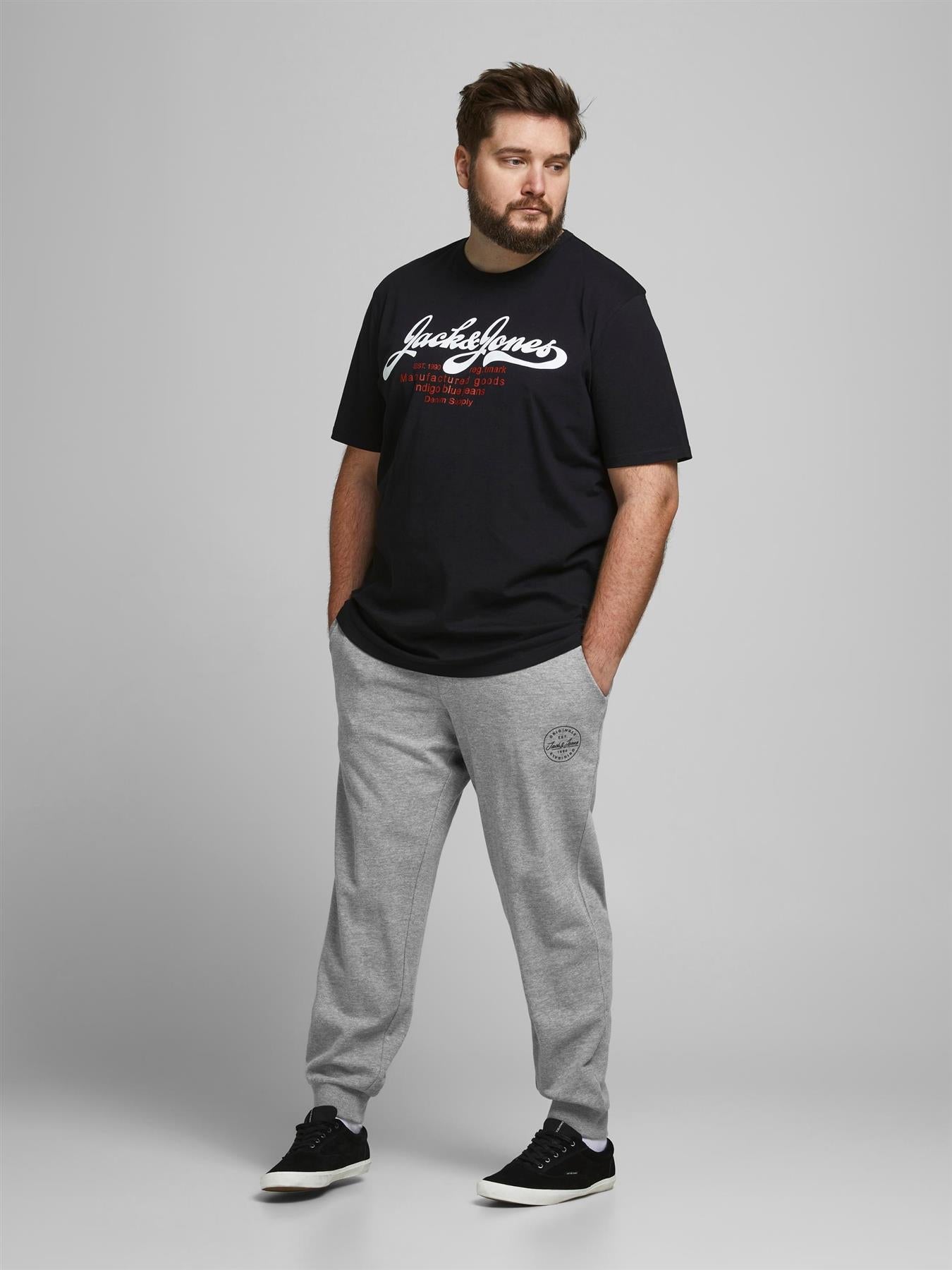 Jack & Jones Plus Size Men's Gordon Shark Sweat Pant With Ribbed Cuffs And Logo in 40-54, 3 Colours