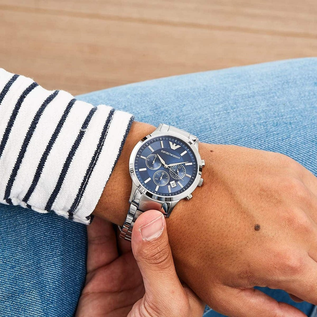 Emporio Armani Men’s Watch Stainless Steel Silver Strap With Blue Dial AR2448 Renato