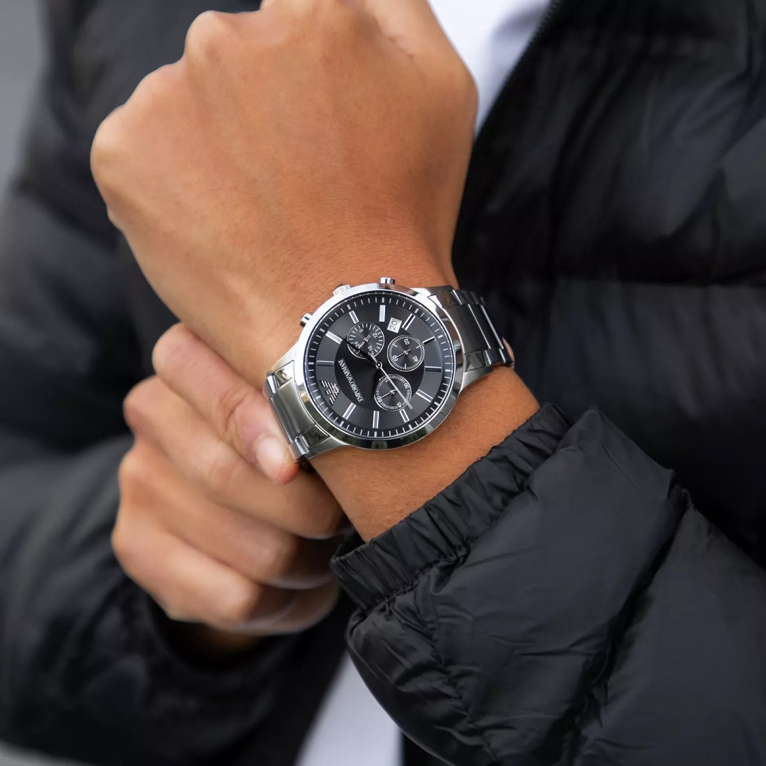 Emporio Armani Men’s Watch Stainless Steel Silver Bracelet With Black Dial AR2460 Renato
