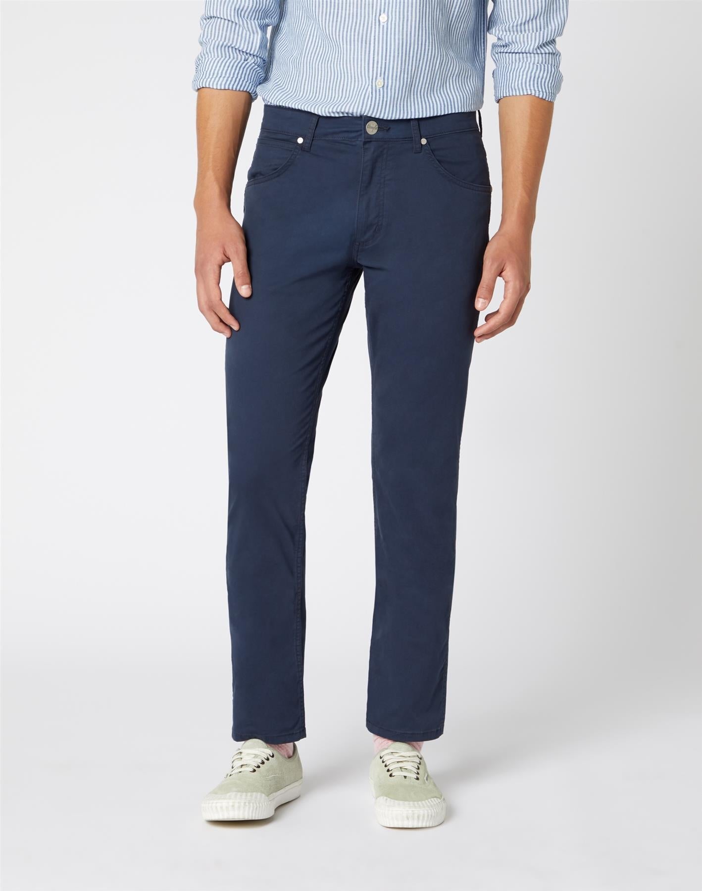 Wrangler Men's Greensboro Stretch Straight Leg Navy Chino (W15QWA114) Size 34 - 46