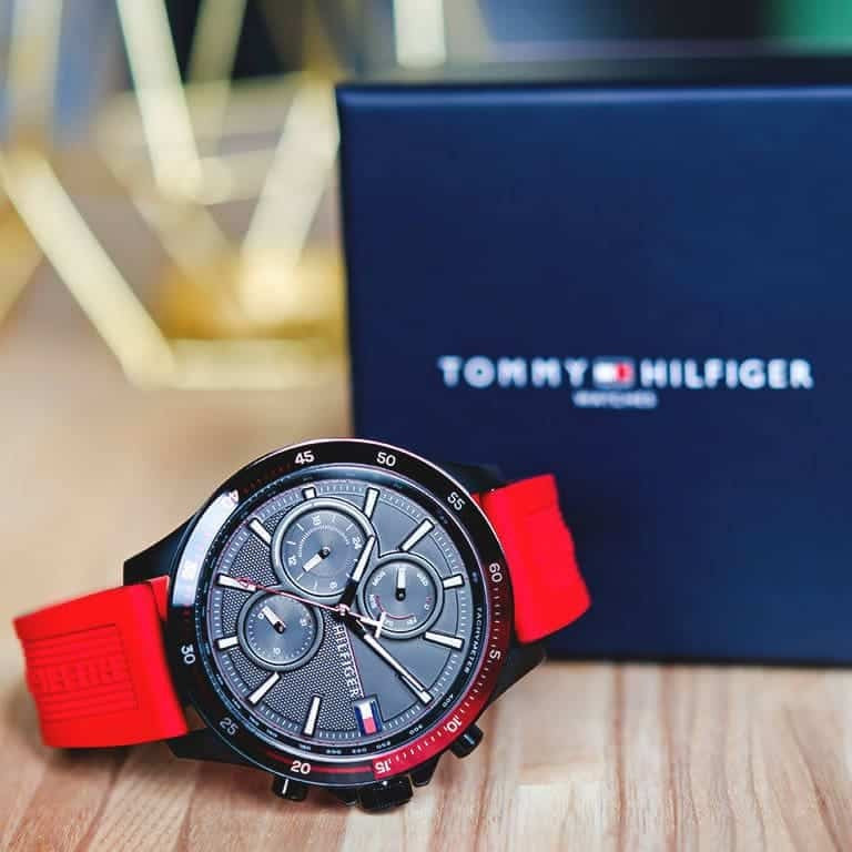 Tommy Hilfiger Men’s Watch Silicone Red Strap With Black Dial And Black Case 1791722