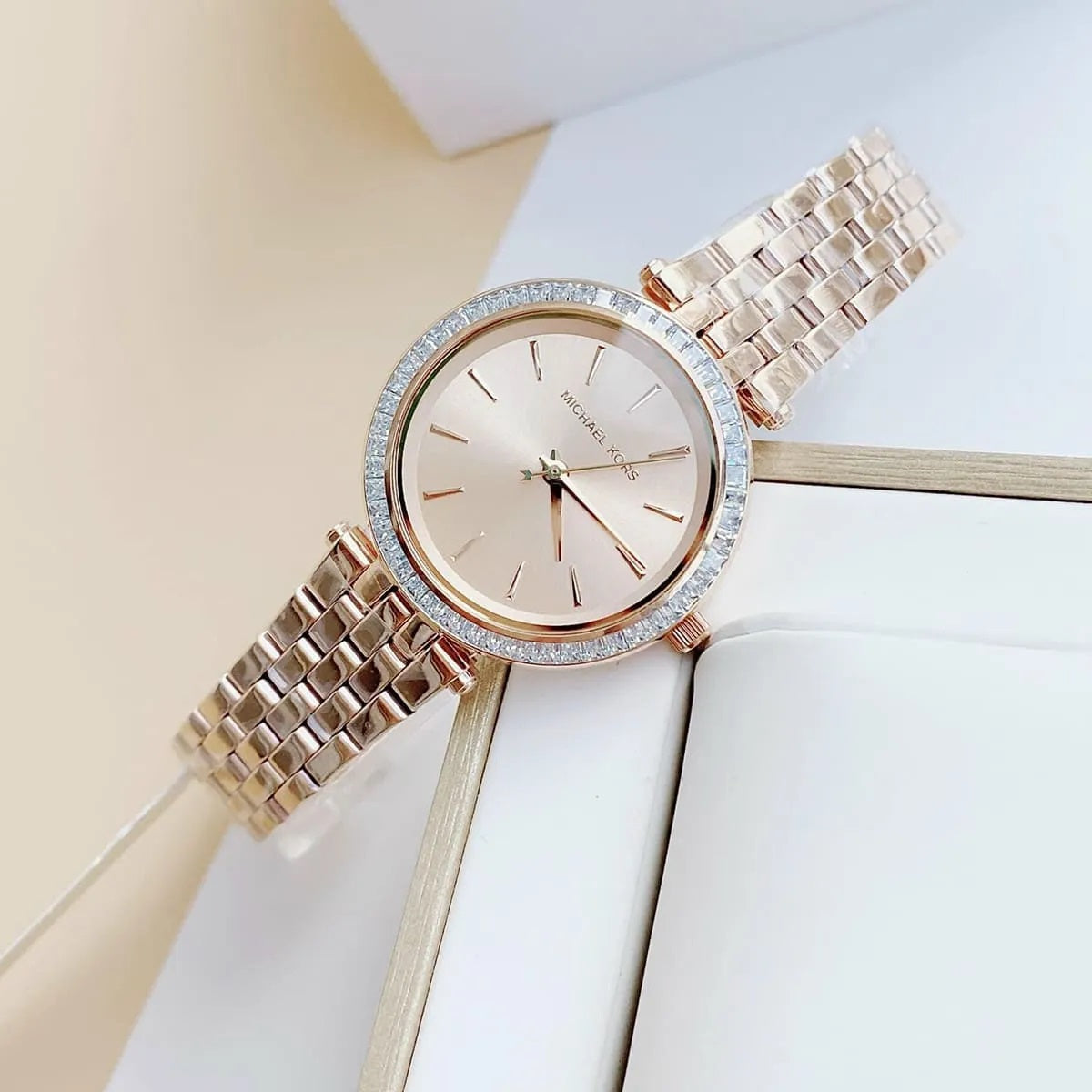 Michael Kors Women’s Watch Stainless Steel Rose Gold Strap With Rose Gold Dial And Crystals MK3366