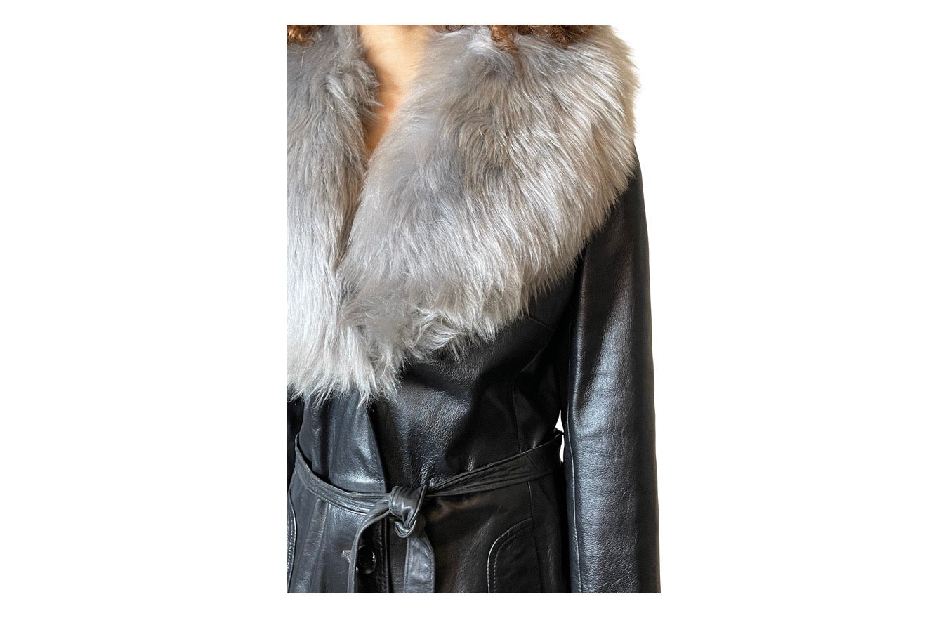 Original 1970's Vintage Black Leather & Sheepskin Coat UK 12 - 16