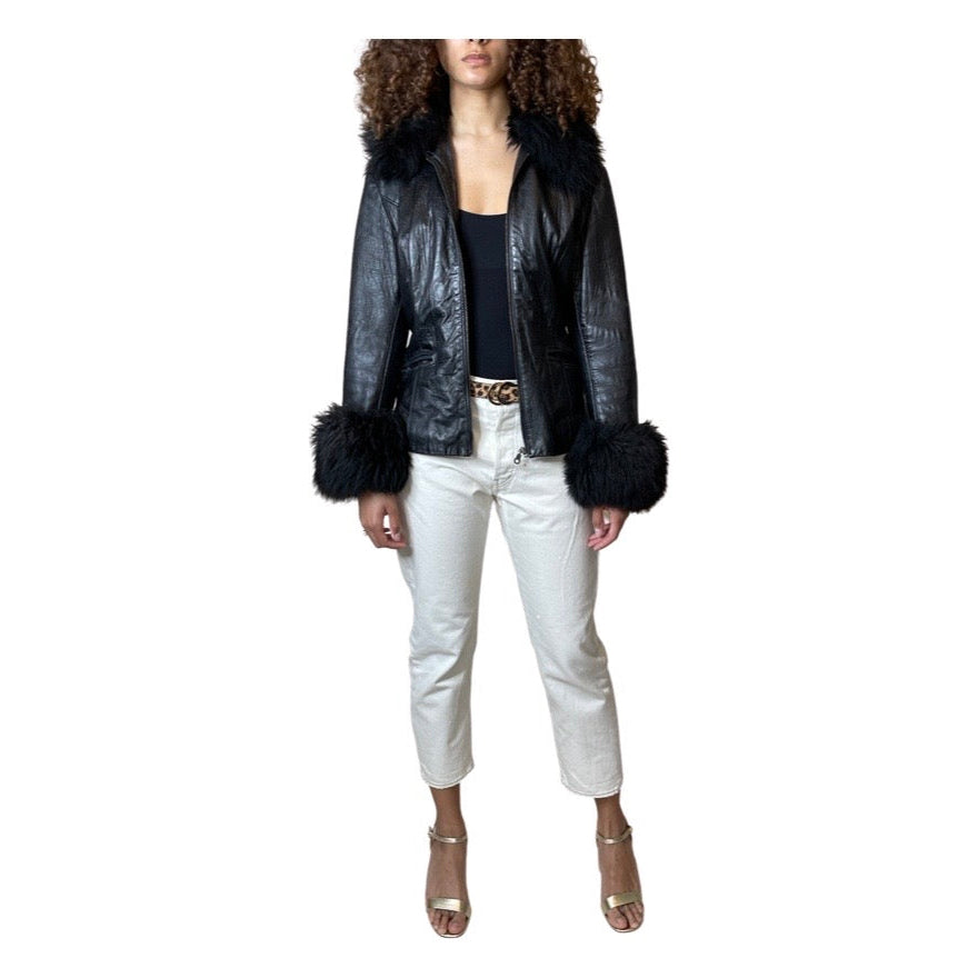 Super Cute Original Vintage 1980's Black Leather & Sheepskin Coat UK 8 - 12