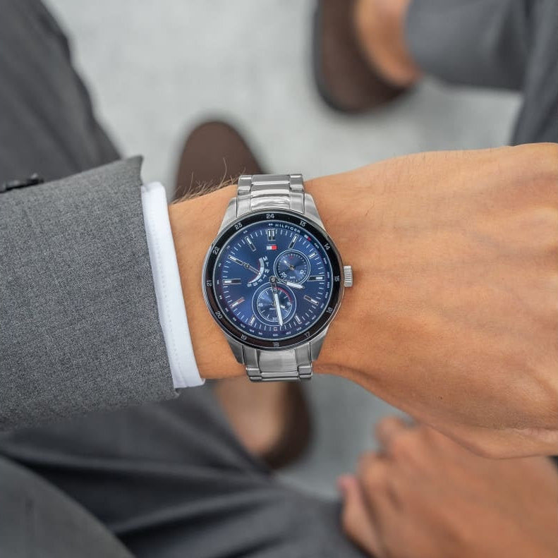 Tommy Hilfiger Men’s Watch Stainless Steel Silver Strap With Blue Dial 1791640