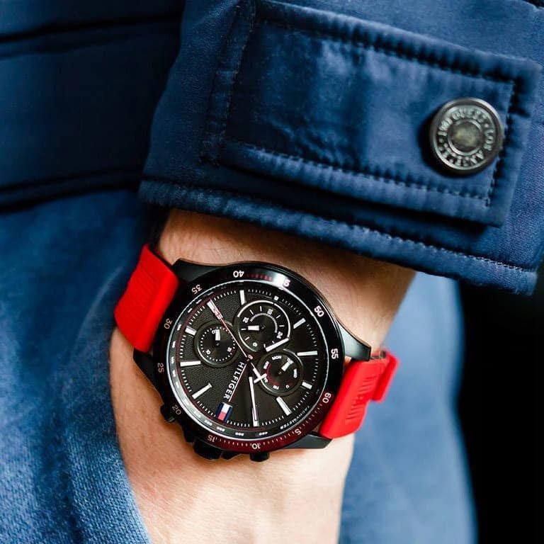 Tommy Hilfiger Men’s Watch Silicone Red Strap With Black Dial And Black Case 1791722