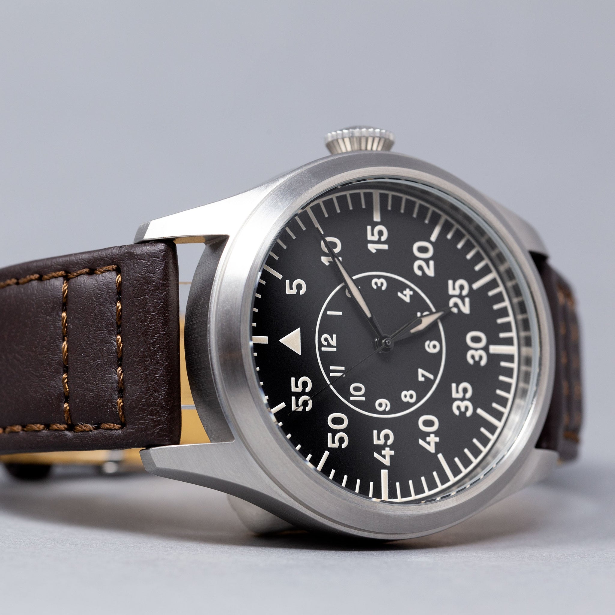 'Turbulence' Cat.2 Aviator's Watch (46mm) | Pullman Brown